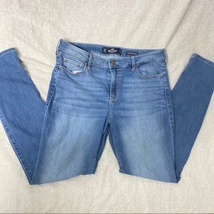 Hollister High Rise Jeans